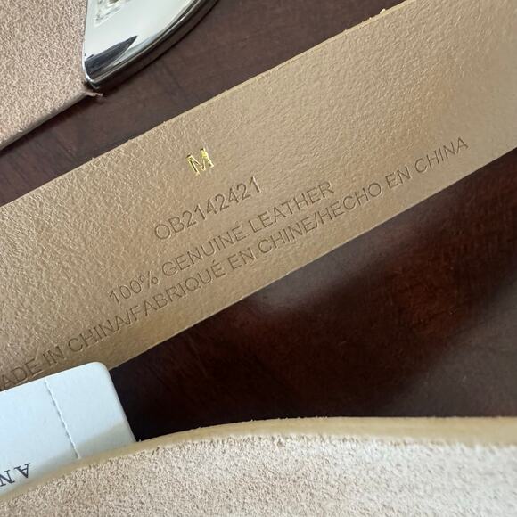 New Anthropologie Vintage Western Belt Silver accents Cream Leather Size Medium - Picture 5 of 8